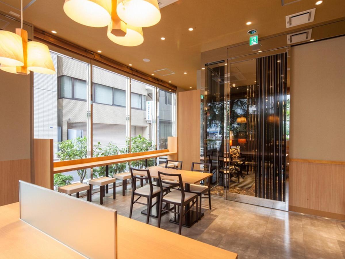 アパホテル銀座宝町 ホテル 3*